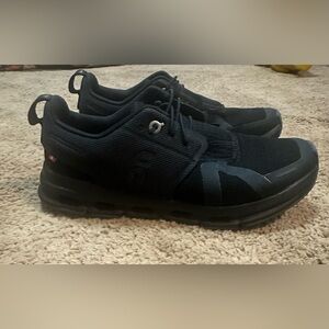 Black on cloud shoes.